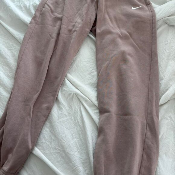 NIKE Tan Orange High Waisted Cuffed Womens Joggers Tracksuits Medium Sweatpants - Picture 2 of 2